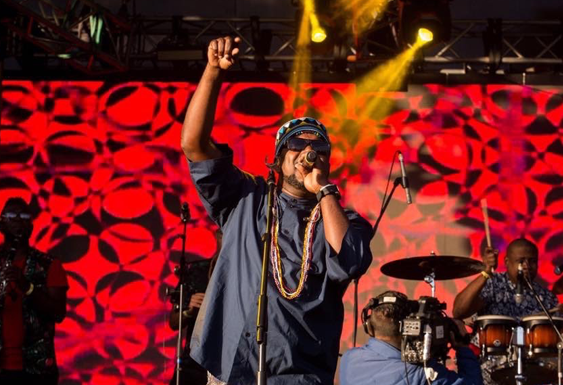 Card image cap imagen-fondo