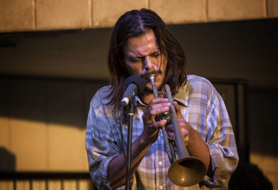 Card image cap imagen-fondo